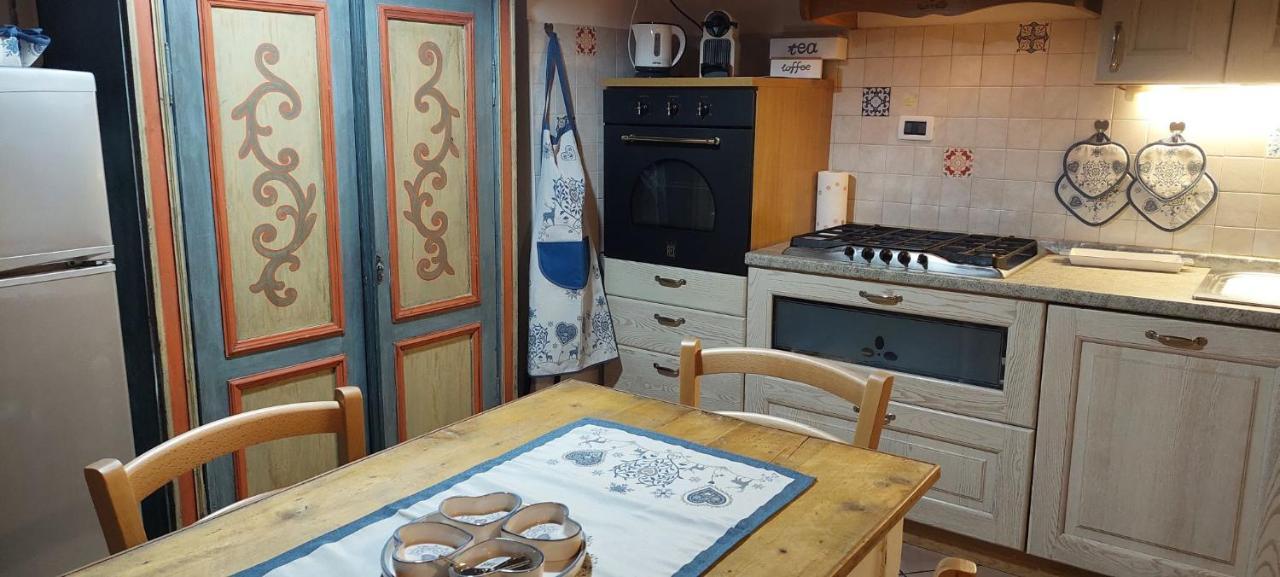 Loft Della Perpetua Di Casa Bernardi, Fuga Romantica Petfriendly Montagnaga  外观 照片