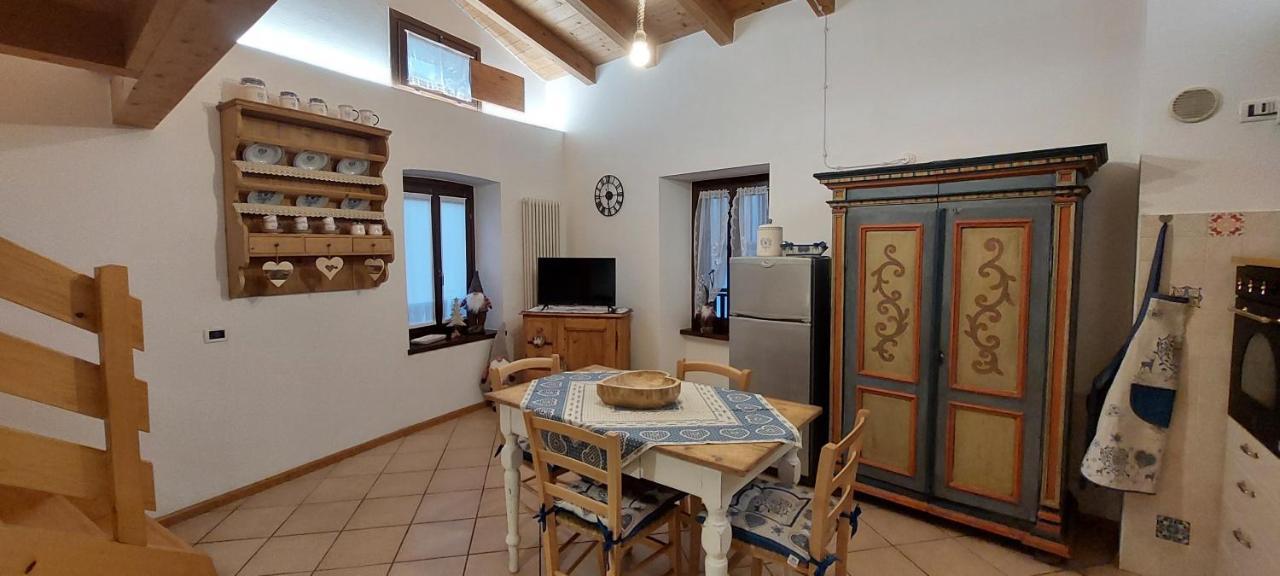 Loft Della Perpetua Di Casa Bernardi, Fuga Romantica Petfriendly Montagnaga  外观 照片