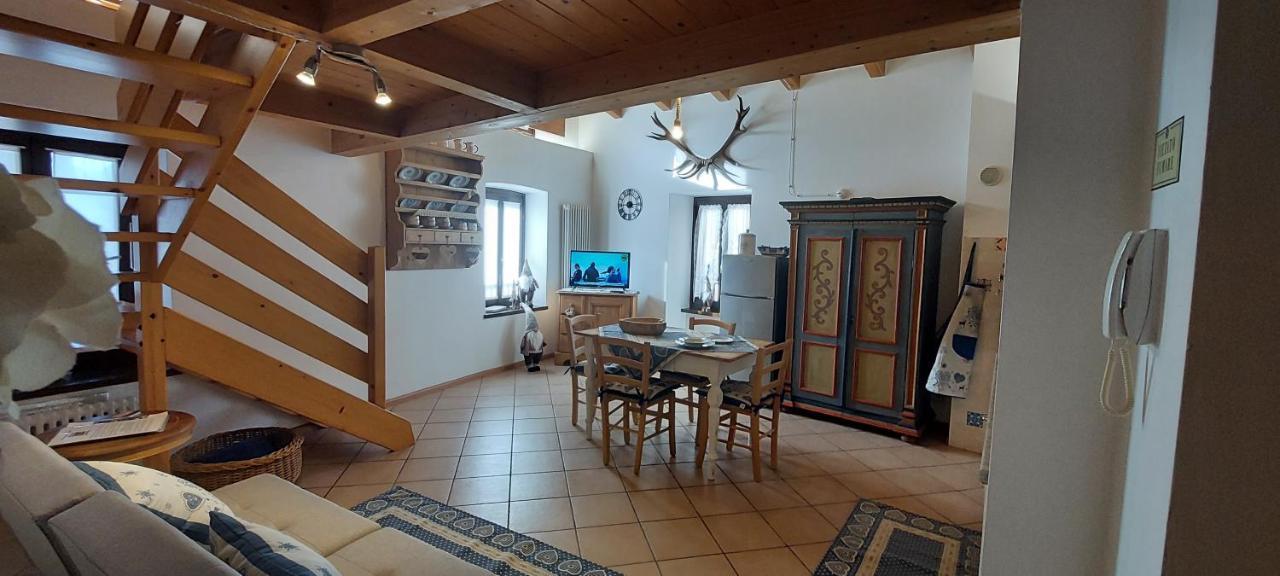 Loft Della Perpetua Di Casa Bernardi, Fuga Romantica Petfriendly Montagnaga  外观 照片