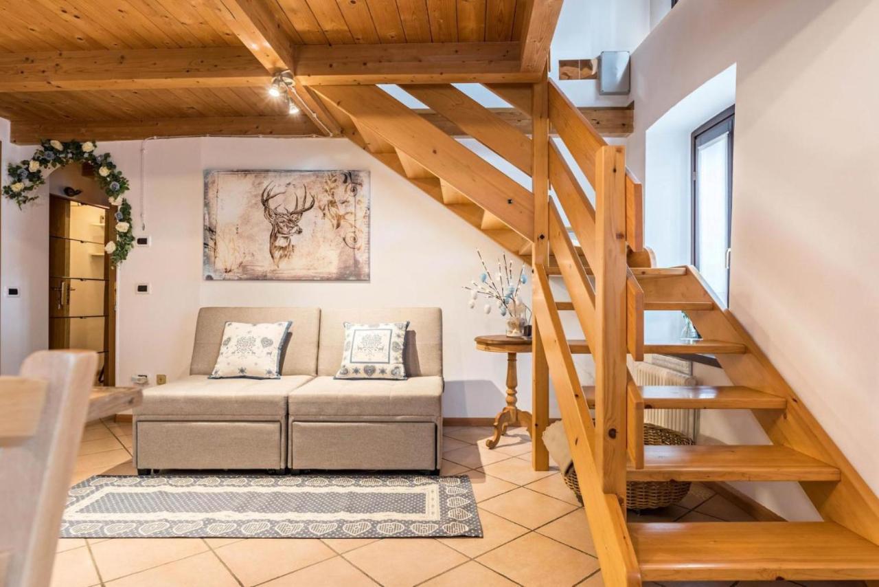 Loft Della Perpetua Di Casa Bernardi, Fuga Romantica Petfriendly Montagnaga  外观 照片