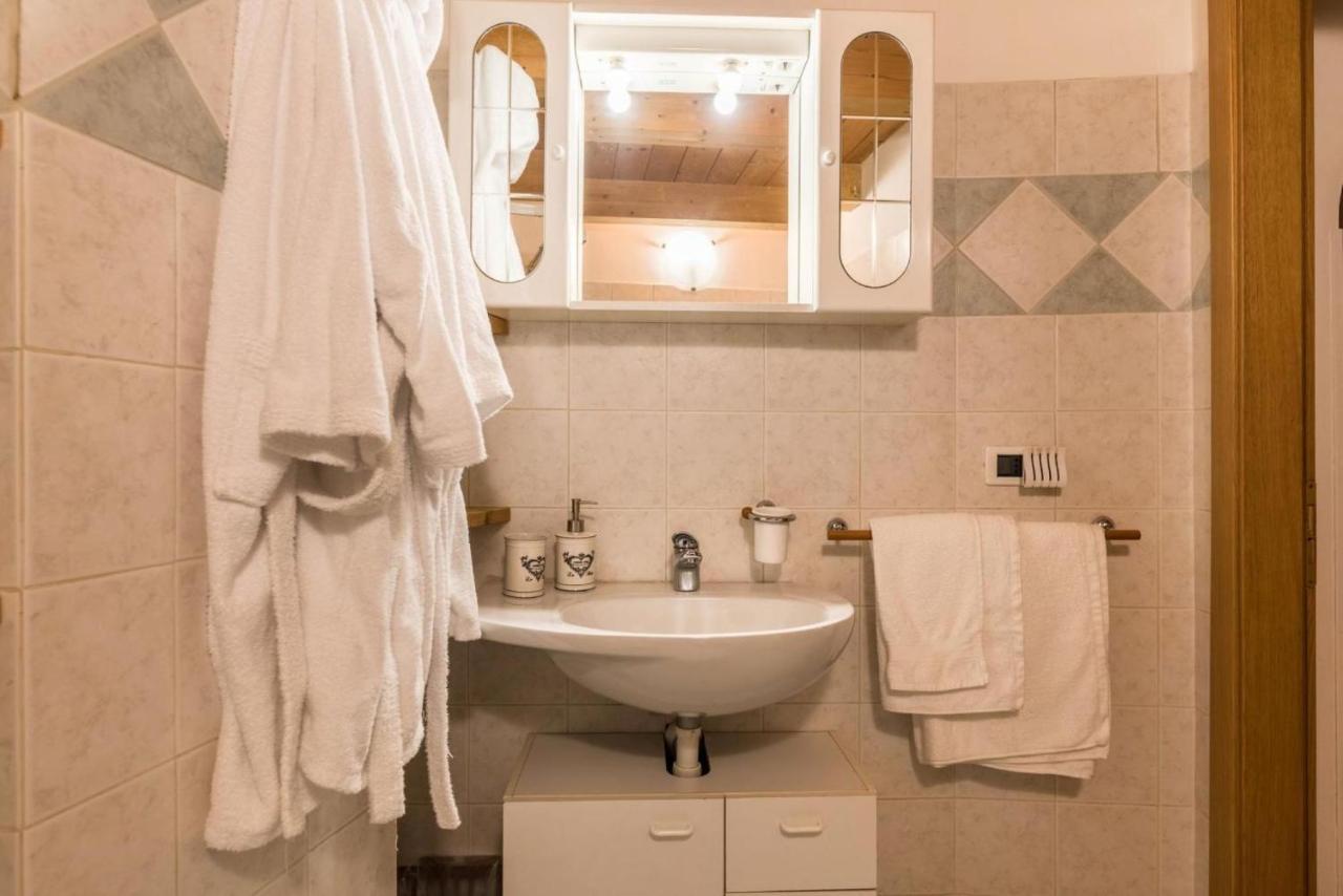 Loft Della Perpetua Di Casa Bernardi, Fuga Romantica Petfriendly Montagnaga  外观 照片
