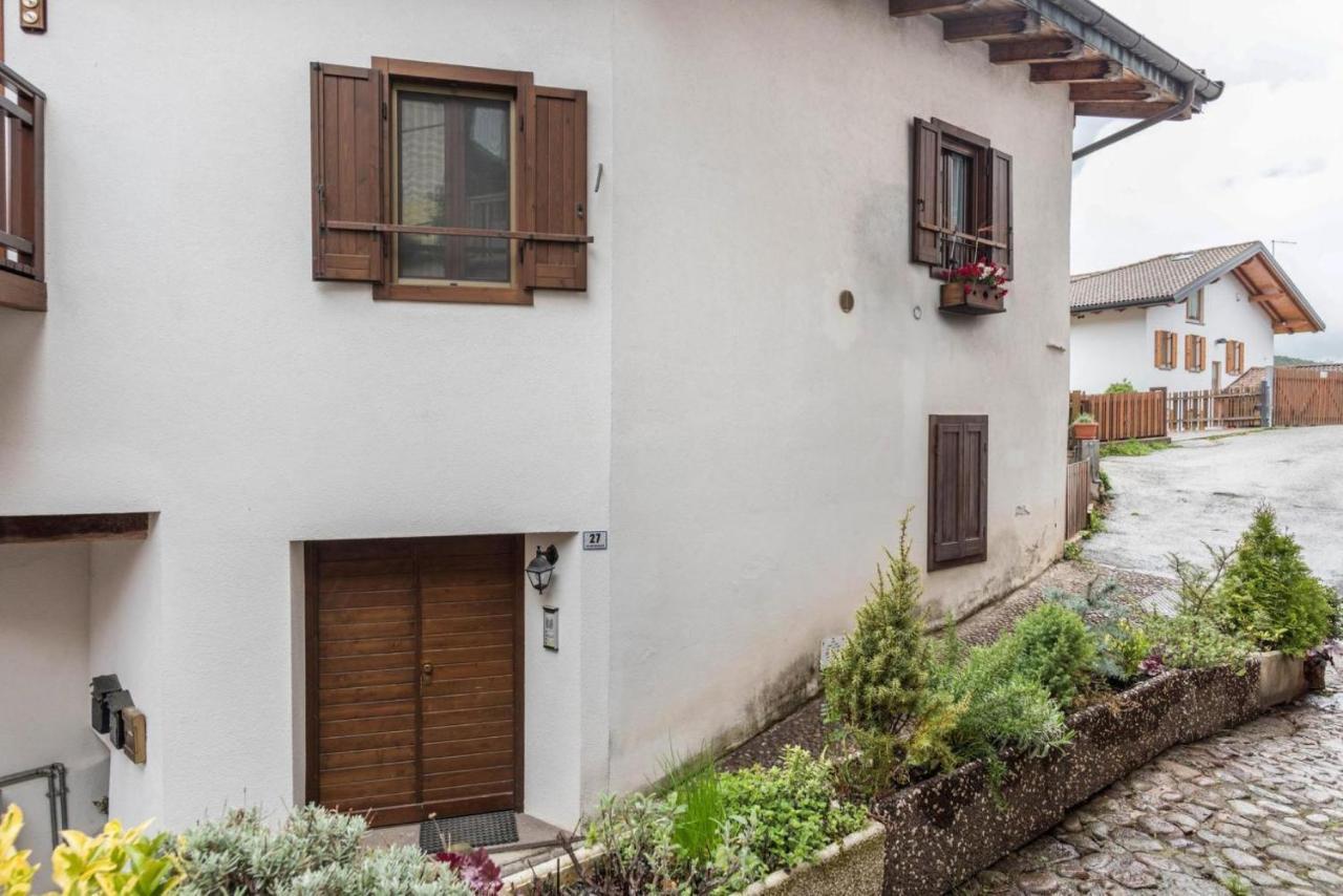 Loft Della Perpetua Di Casa Bernardi, Fuga Romantica Petfriendly Montagnaga  外观 照片