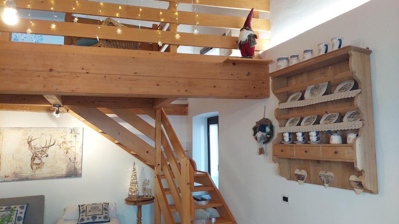 Loft Della Perpetua Di Casa Bernardi, Fuga Romantica Petfriendly Montagnaga  外观 照片
