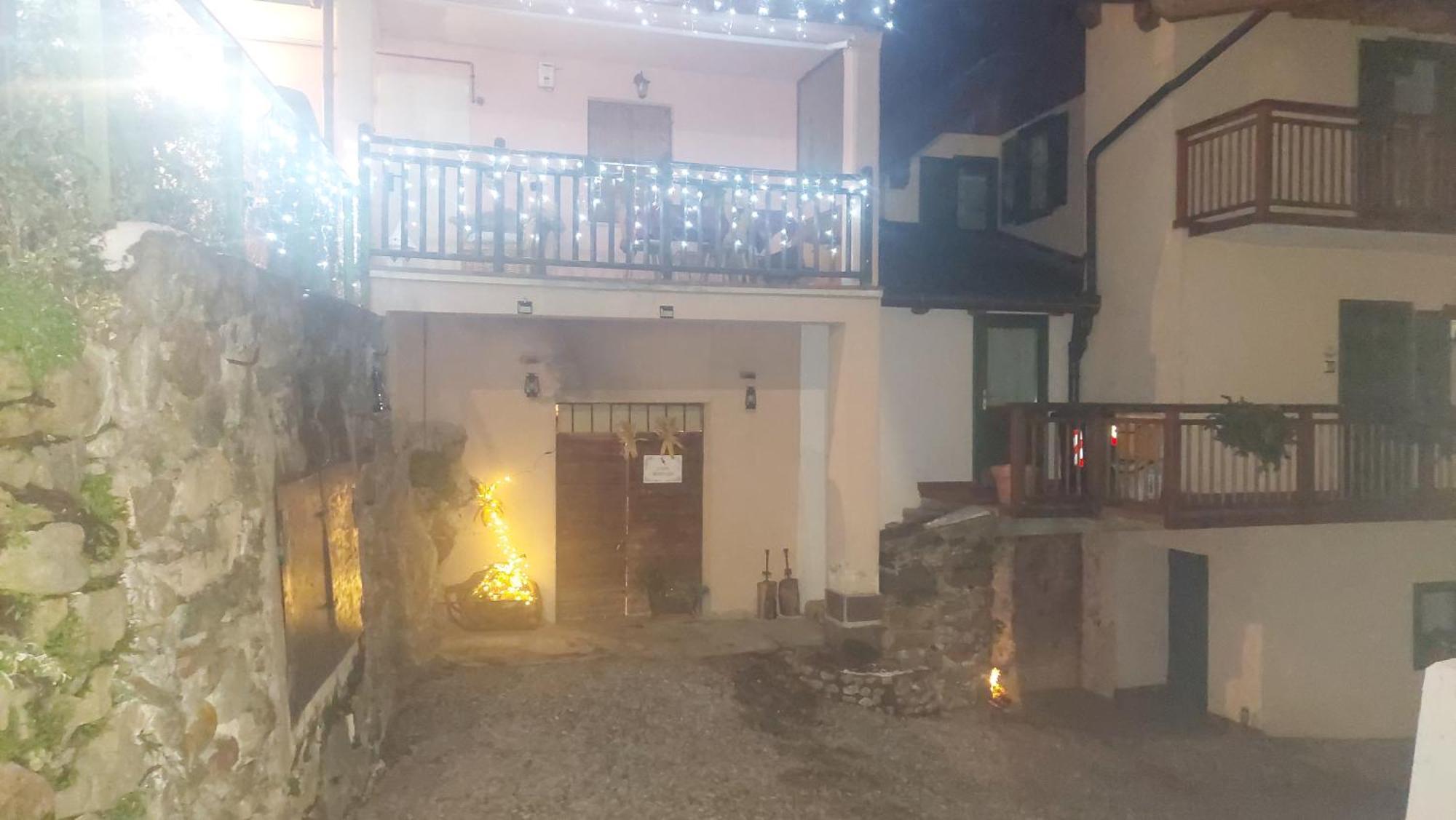 Loft Della Perpetua Di Casa Bernardi, Fuga Romantica Petfriendly Montagnaga  外观 照片